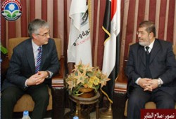 "الحرية والعدالة" يستقبل سفير بلغاريا