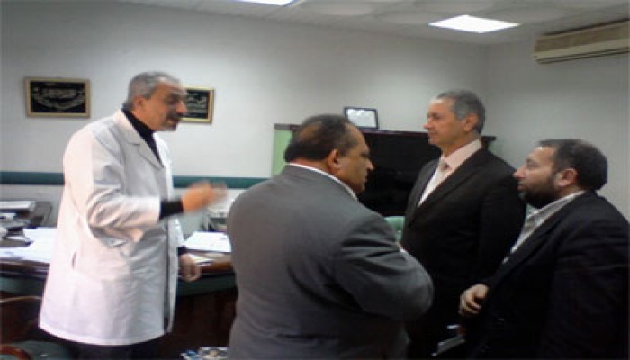 خاطر يقوم بجولات ميدانية لتلبية طلبات الأهالي