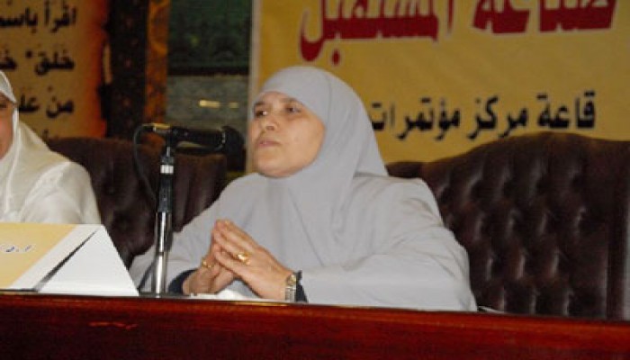 نائبات حزب الحرية والعدالة: لن نملَّ من المطالبة بتطبيق الشريعة