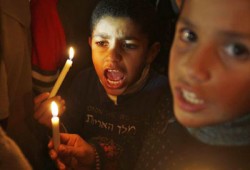 اعتصام أمام سفارة مصر بغزة تنديدًا بأزمة الكهرباء‎