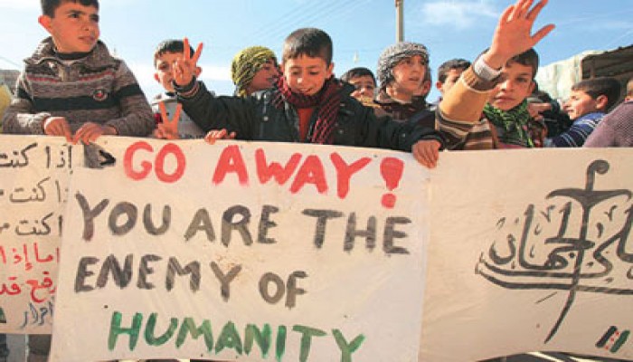 بشار يقصف حمص ويعدم 10 ببابا عمرو