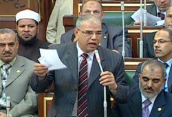 حي غرب المنصورة يستجيب لطلب طارق قطب