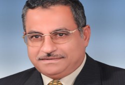 المرشح لرئاسة مجلس الشورى.. أستاذ جامعي يجيد 3 لغات