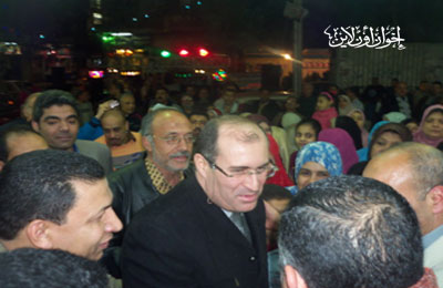 حشمت يفتتح أكبر سوق خيري للحرية والعدالة بالبحيرة