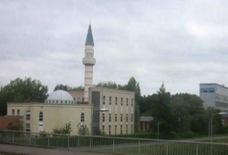 هولندا تقرر إغلاق أول مسجد بأمستردام