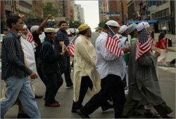 الأسوشيتد برس: شرطة نيويورك تعامل المسلمين كمجرمين