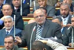 زعيم الأغلبية يطالب بسرعة ضبط الجناة في حادث البرنس