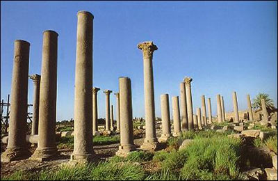 أكاديمي بريطاني: "تل العمارنة" مهددة بالتدمير