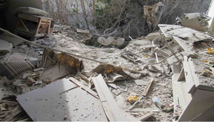 الأسد يدكُّ حمص.. وشهداء جدد بجمعة "المقاومة الشعبية"