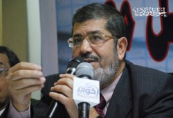 د. مرسي: التلويح بوقف المعونة يعيد النظر في "كامب ديفيد"