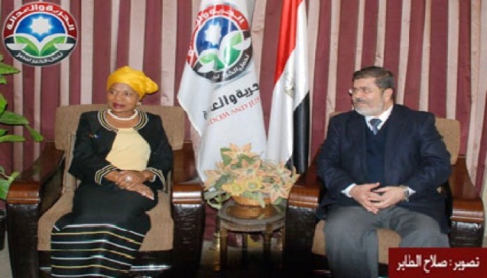 الحرية والعدالة يستقبل النائبة السابقة لرئيس جنوب إفريقيا