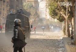 نواب الشعب يزورون "الداخلية" لوقف العنف في "محمد محمود"