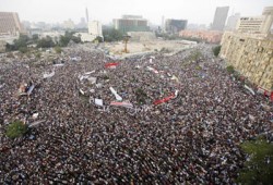 عاطف حسانين يكتب: ردًّا على تميم البرغوثي