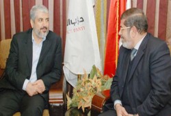 رئيس حزب الحرية والعدالة يستقبل خالد مشعل