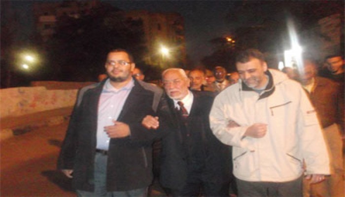 أ. عاكف يشارك في عقيقتين لأبناء إخوان حلوان