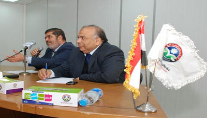 مرسي والكتاتني في الكنيسة الأرثوذكسية للتهنئة بعيد الميلاد