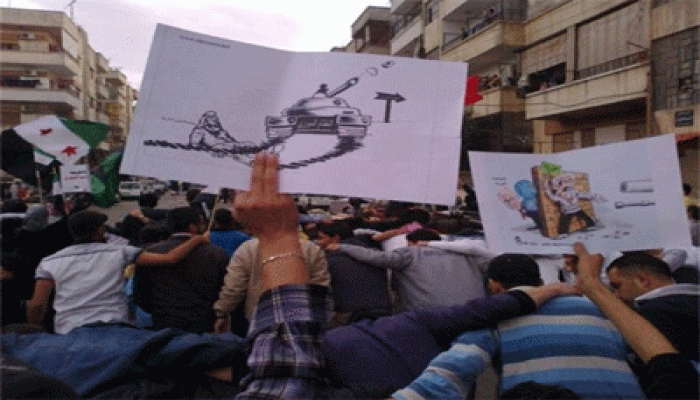 استشهاد 30 سوريًّا في جمعة "الزحف إلى ساحات الحرية"