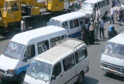 فض اعتصام سائقي "ميكروباص" الجيزة