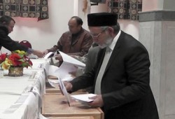 المرشد العام يدلي بصوته في انتخابات "البيطريين"