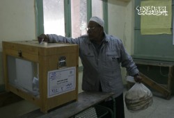 القضاة يغلقون لجان أطفيح والصف قبل موعدها القانوني