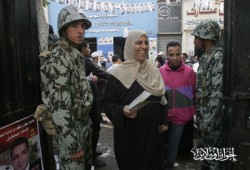 مراقبون: التجاوزات انحسرت والجيش نجح في التأمين