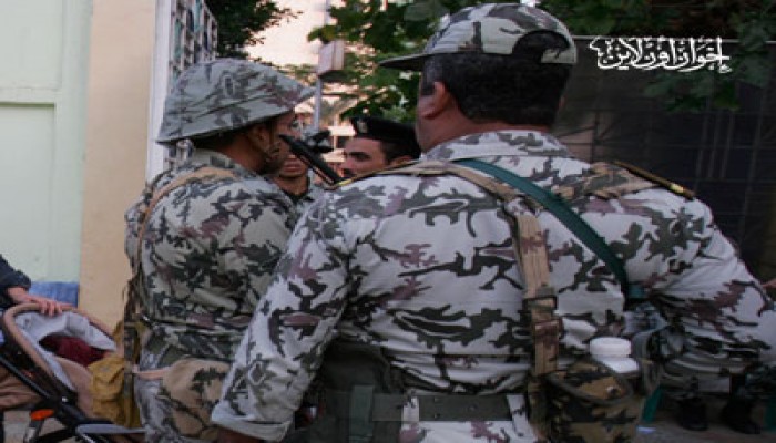 القبض على "مسجل خطر" حاول إثارة الذعر بين الناخبين