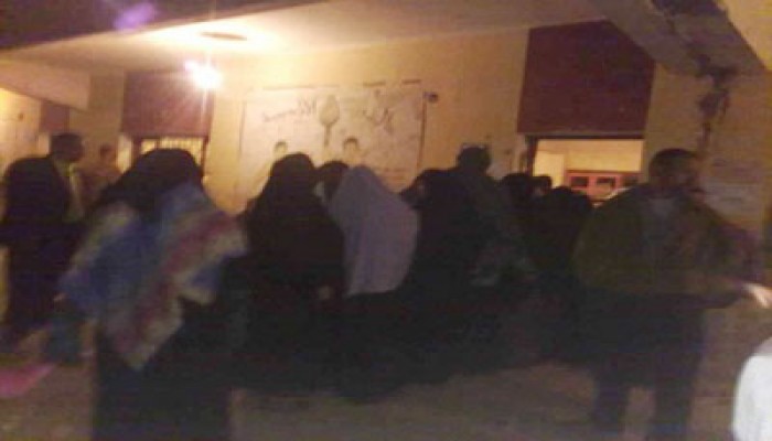 الفيوم.. النساء يتوافدن على اللجان قبيل انتهاء التصويت