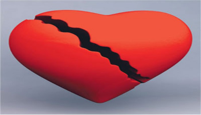 تعلُّق خطيبتي الشديد بي أصابني بالاختناق!!