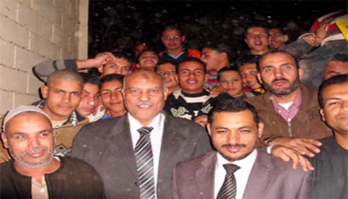 كفر الشيخ.. "دفرية" و"شنو" يستقبلون أبو شعيشع بالحلوى