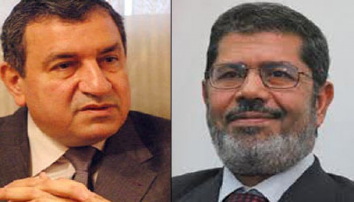 لقاء شرف ومرسي لم يحسم وثيقة السلمي