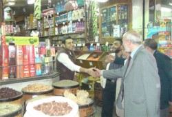 مسيرة وجولة لمرشحي الحرية والعدالة بدار السلام والسيدة زينب