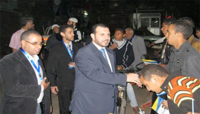 عادل حامد: توعية الناخبين أفضل من فرض الغرامات