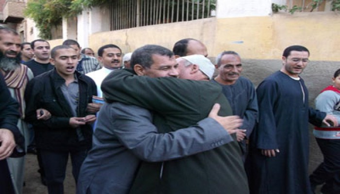 جولات ناجحة لمرشحي "الحرية والعدالة" بالمنيا