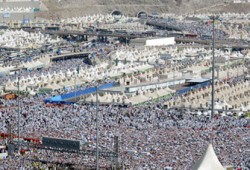 الداخلية السعودية: لا تظاهرات للحجاج في منى