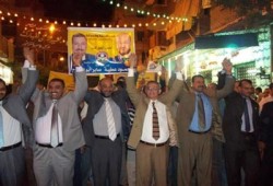 مرشحو "الحرية والعدالة" يهنئون أهالي الإسكندرية بالعيد