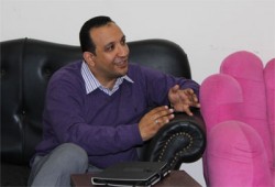 د. محمد سعيد يلغي ندوة "الشمس" احترامًا للقانون