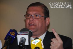 "الحرية والعدالة" يستكمل قوائمه بالقاهرة