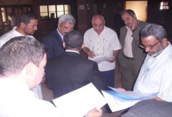 "الحرية والعدالة" بالإسماعيلية يقدم قائمتي "الشعب" و"الشورى"