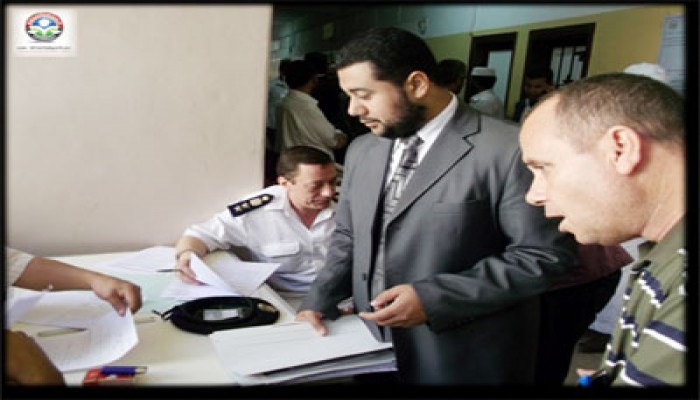 15 مرشحًا في اليوم الأول بمطروح بينهم 6 فلول