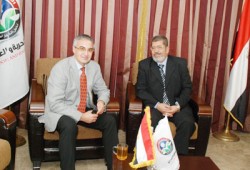 "الحرية والعدالة" يستقبل السفير البلغاري ووفدًا حزبيًّا سويديًّا