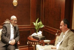 المرشد العام يستقبل سفير قبرص