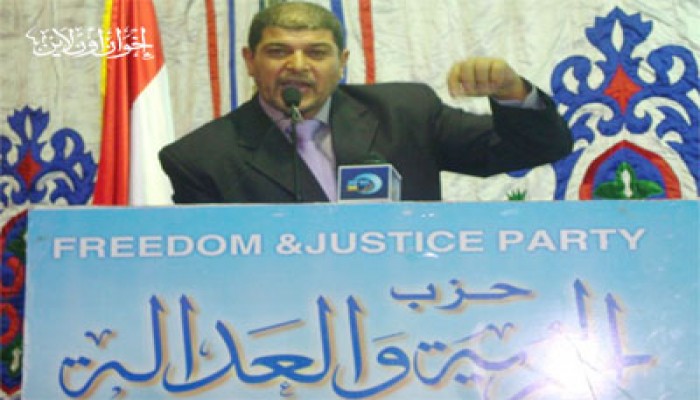 "الحرية والعدالة" بدمياط يدعم نقابة لصناع الأثاث