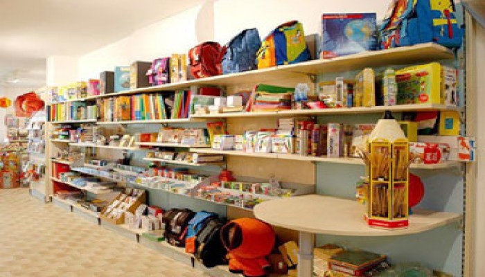 معرض "الحرية والعدالة" للمدارس بحدائق المعادي