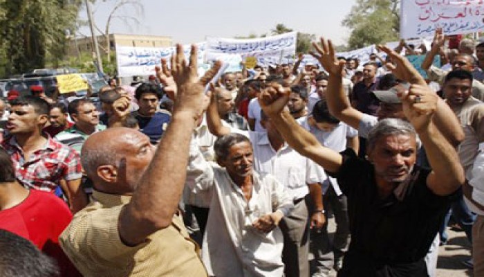 علماء العراق تدعم تحركات الثوار