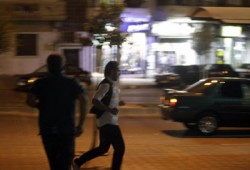 استشهاد 12 سوريًّا واقتحام درعا