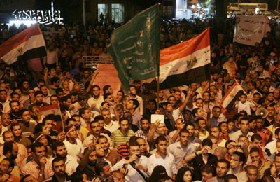 تساؤلات بريئة عن أحداث مشبوهة