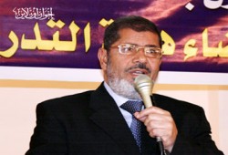 د. مرسي في إفطار أساتذة الزقازيق: الجامعة مصنع الرجال