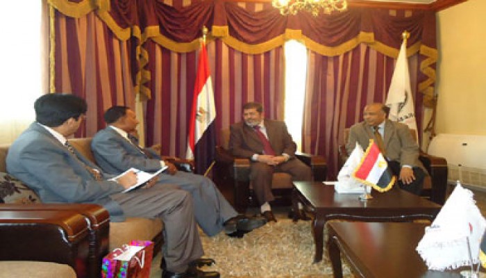 وفد من السفارة الهندية يزور حزب الحرية والعدالة