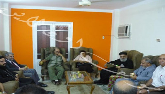 وفد مطرانية بني سويف يهنئ "الحرية والعدالة"