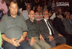 المرشد العام يكرم الفريق المسرحي لإخوان دمياط